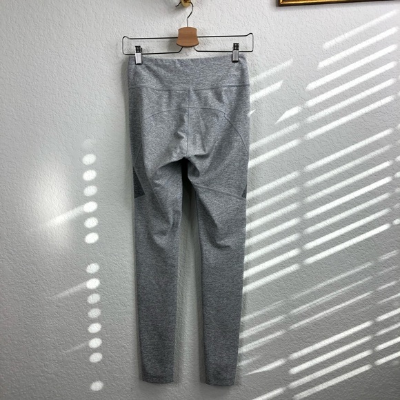 outdoor voices 3/4 Two-tone Leggings Marled Healthered - Picture 7 of 9